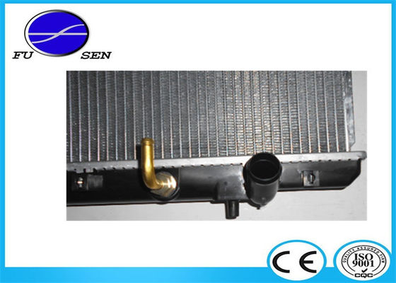 Universal Honda Aluminum Radiator Car Part 19010-P3F-901 Silver Core Color